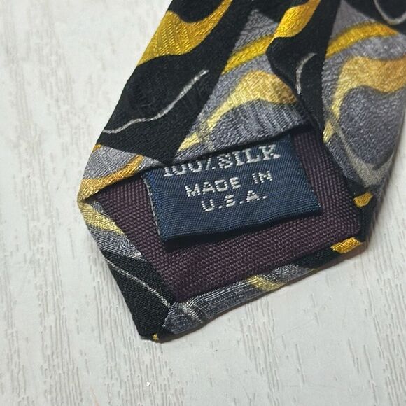 Vintage J. Garcia Men's Necktie Tie Silk Happy Birthday Collection 60" - Picture 5 of 6